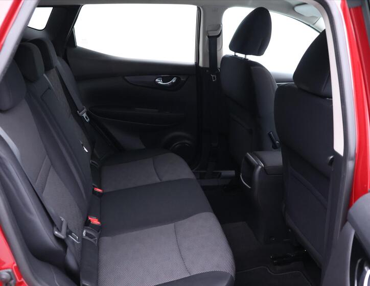 Nissan Qashqai 13