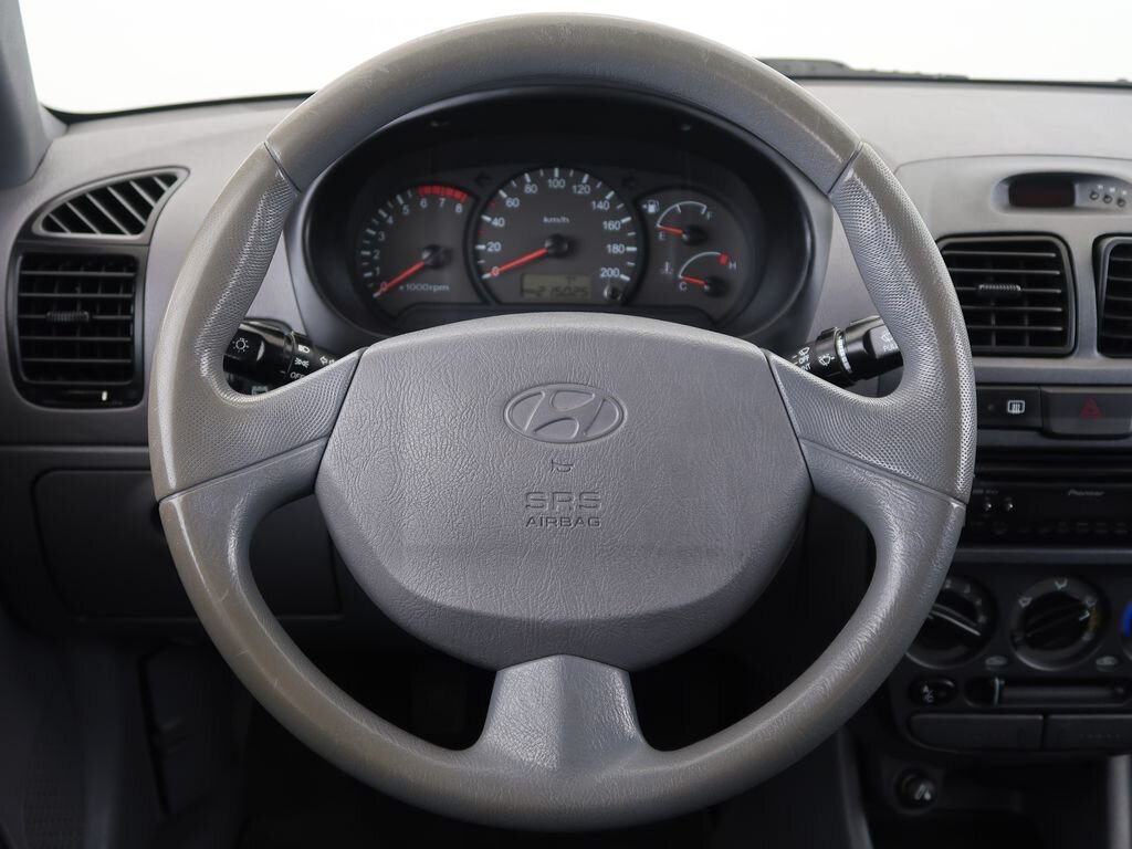 Hyundai Accent Hatchback 1,3 l 63 kw