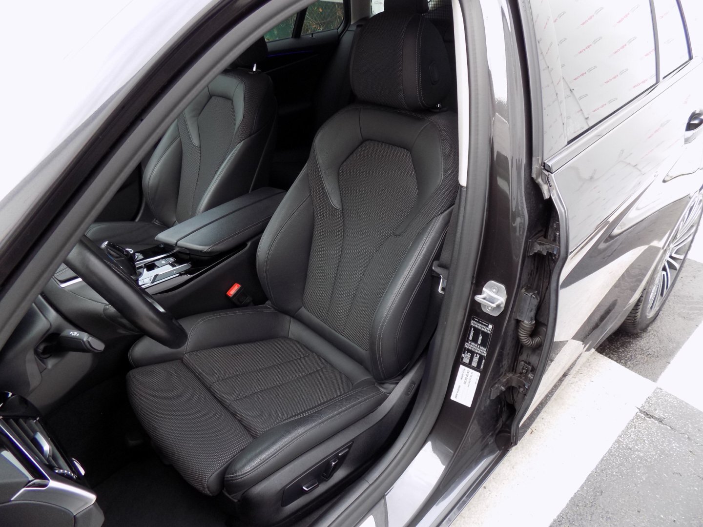 BMW Řada 5 Kombi 3,0 l 195 kw