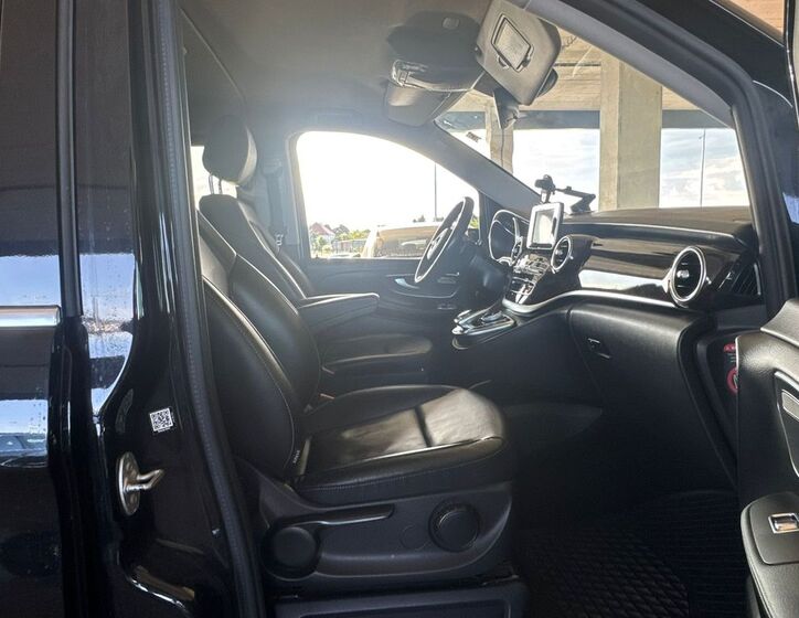 Mercedes-Benz Třídy V 17