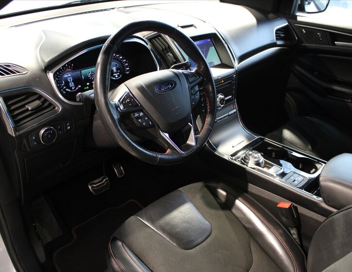 Ford Edge SUV 2,0 l 175 kw