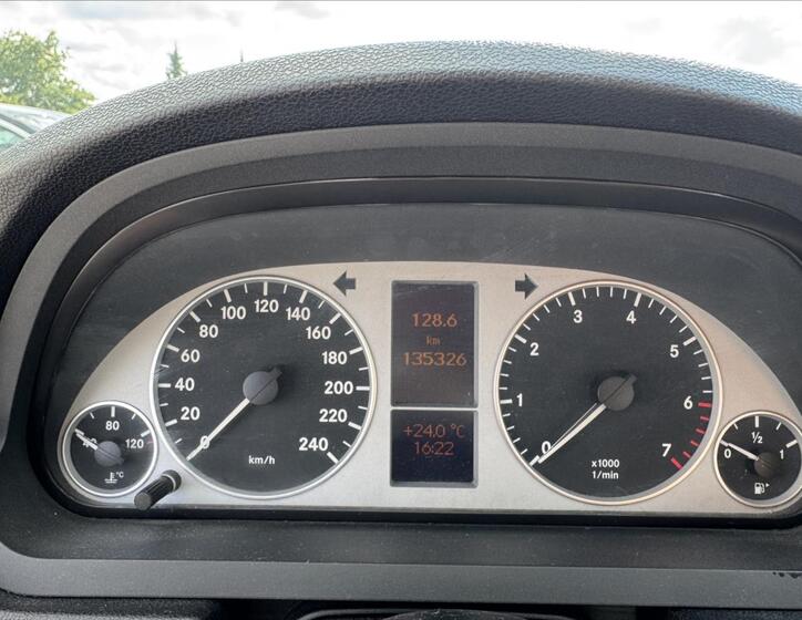 Mercedes-Benz Třídy B 16