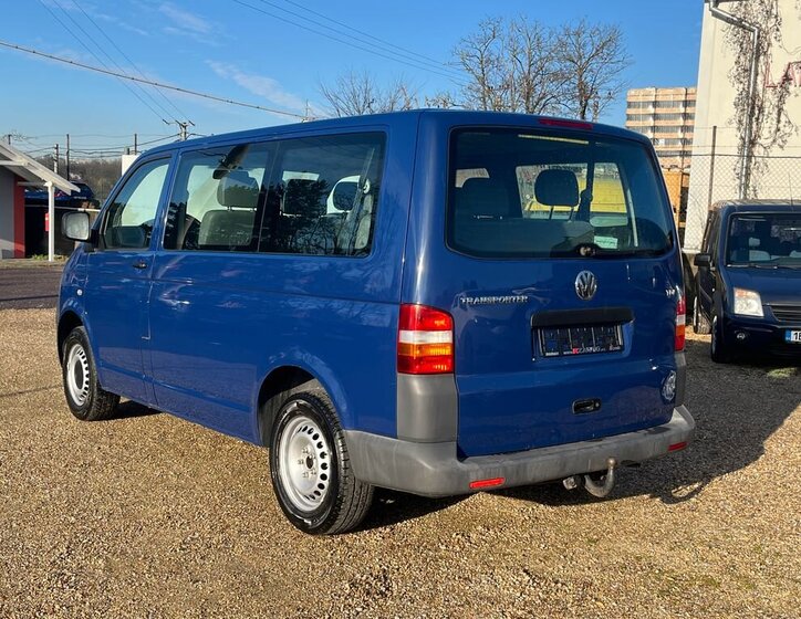 Volkswagen Caravelle 3