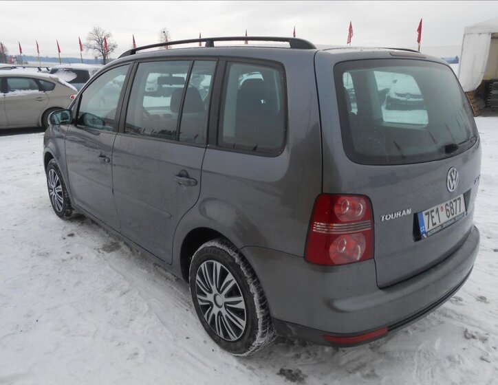 Volkswagen Touran MPV 2,0 l 103 kw