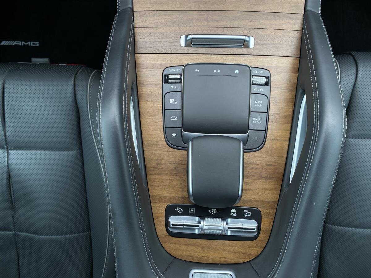 Mercedes-Benz GLS SUV / Terénní 4,0 l 380 kw