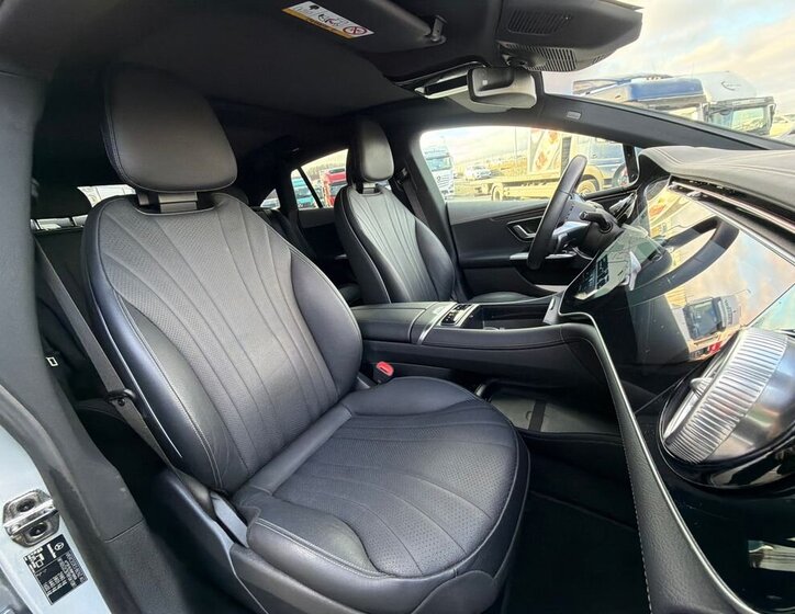 Mercedes-Benz EQE Sedan / Limuzína 0,0 300 kw