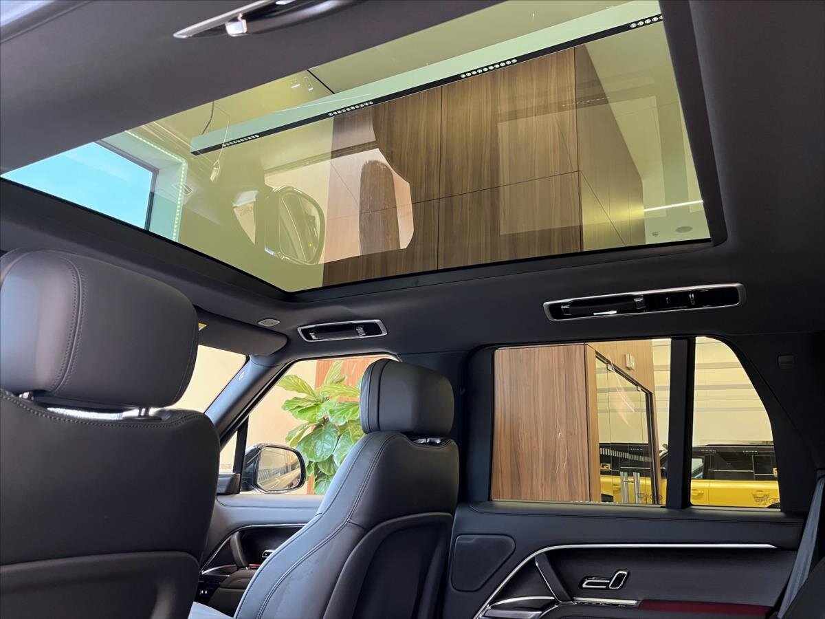 Land Rover Range Rover SUV / Terénní 3,0 l 221 kw