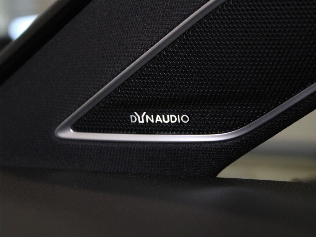 Volkswagen Golf Kombi 2,0 l 221 kw