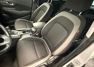 Hyundai Kona SUV / Terénní 1,6 l 130 kw