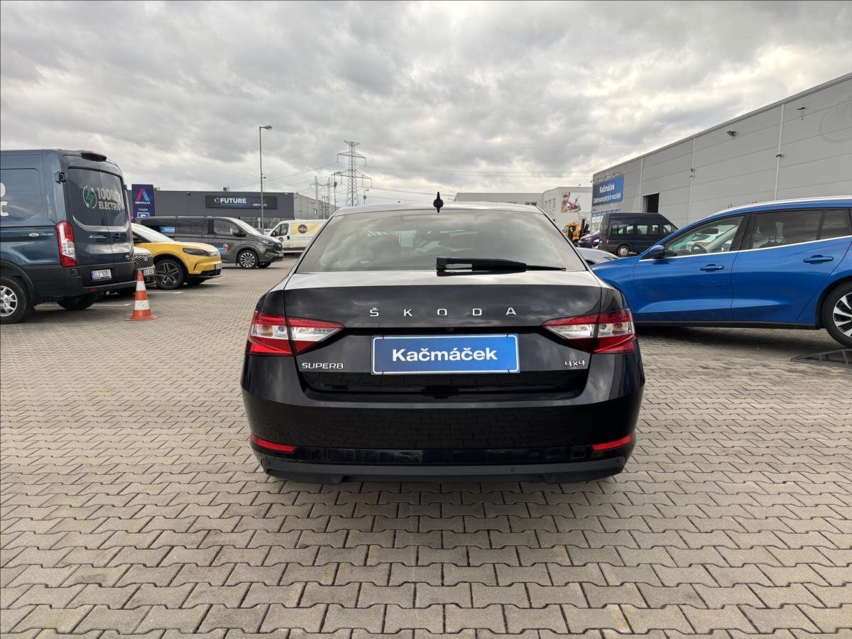 Škoda Superb Sedan 2,0 l 147 kw
