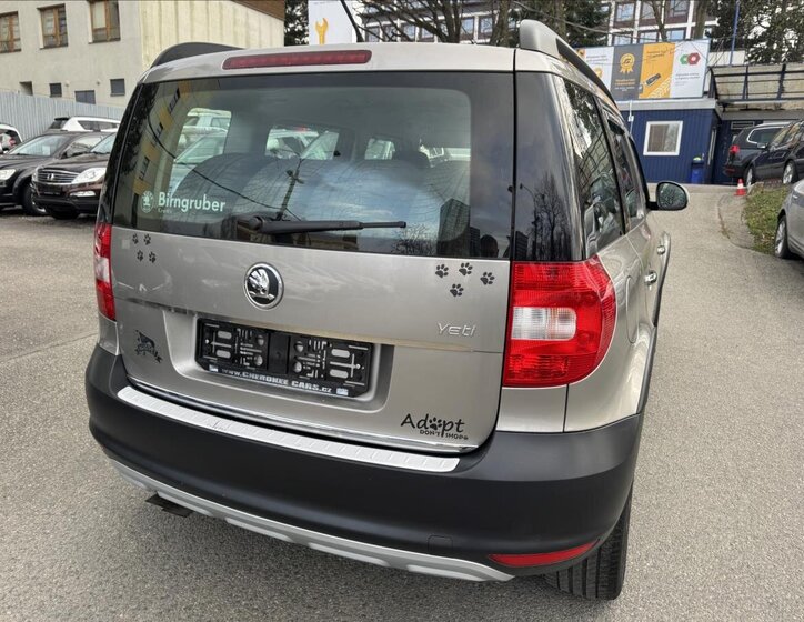 Škoda Yeti SUV / Terénní 1,2 l 77 kw