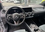 Mercedes-Benz GLA 10