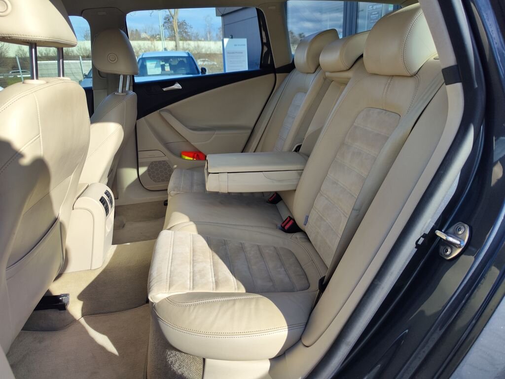 Volkswagen Passat Kombi 2,0 l 103 kw