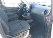Mercedes-Benz Vito 10