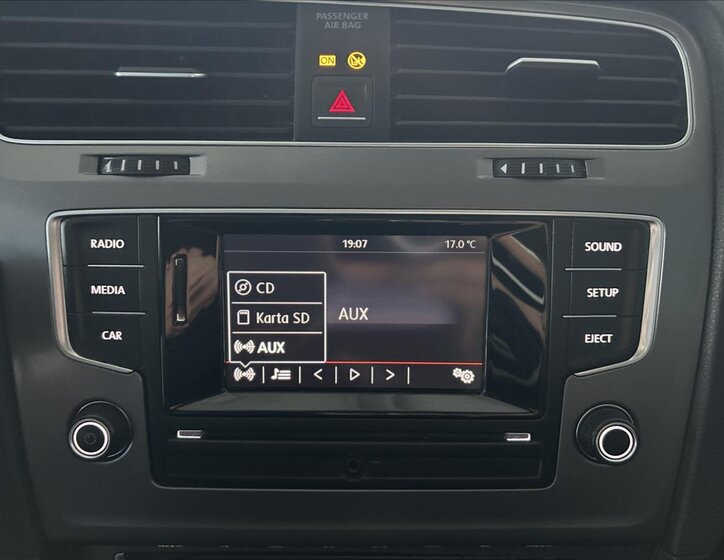 Volkswagen Golf Hatchback 1,2 l 81 kw