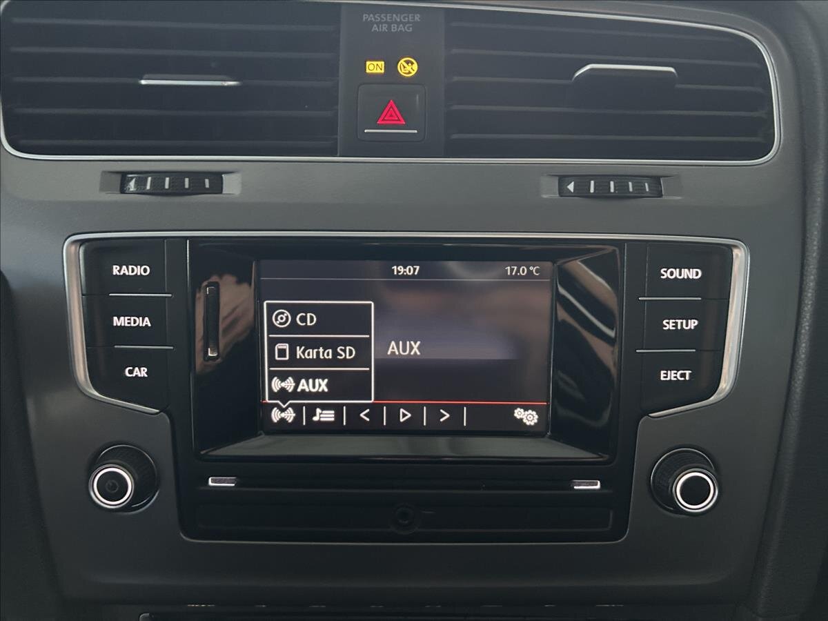 Volkswagen Golf Hatchback 1,2 l 81 kw