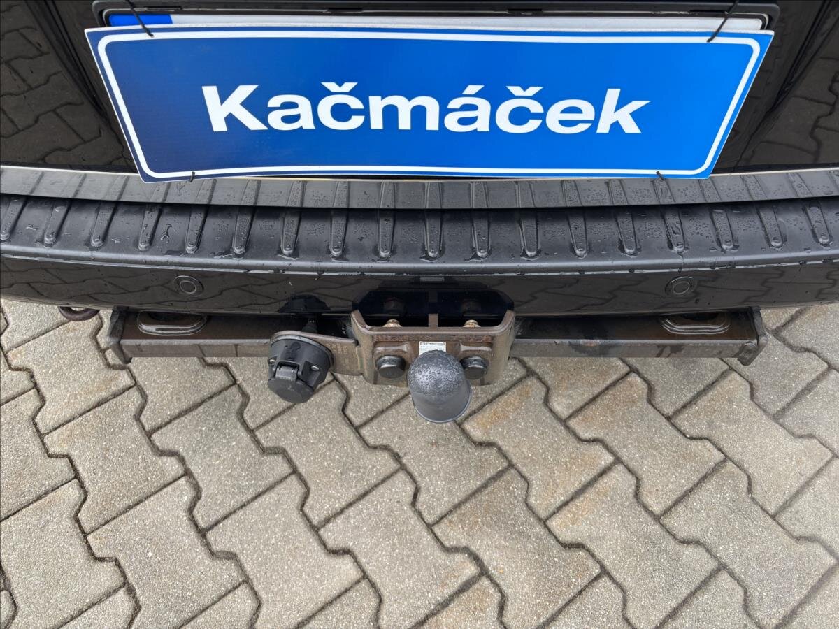 Ford Tourneo Custom Kombi 2,0 l 125 kw