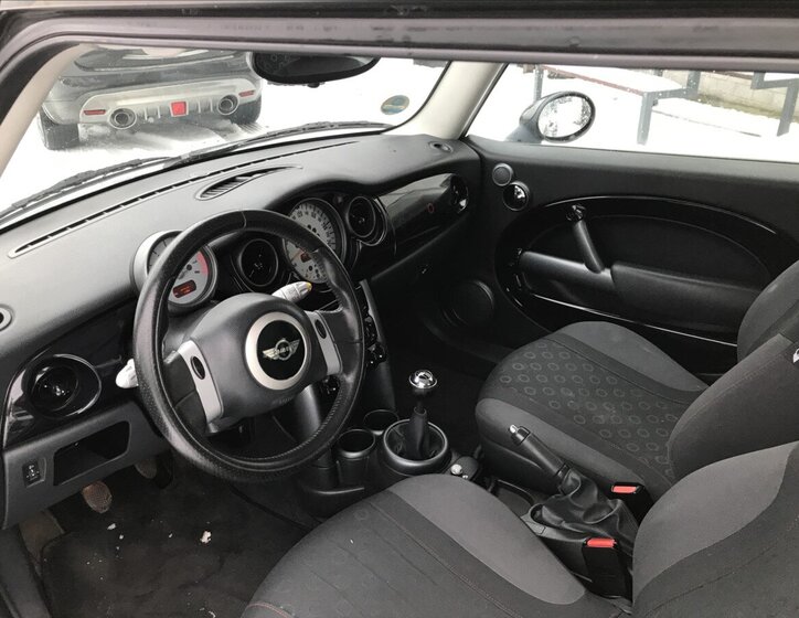 Mini One Hatchback 1,6 l 66 kw