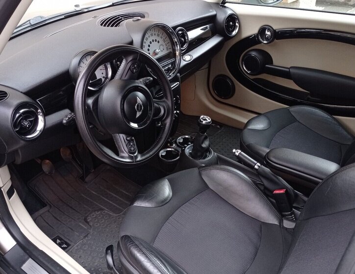 Mini Clubman MPV 0,0 90 kw