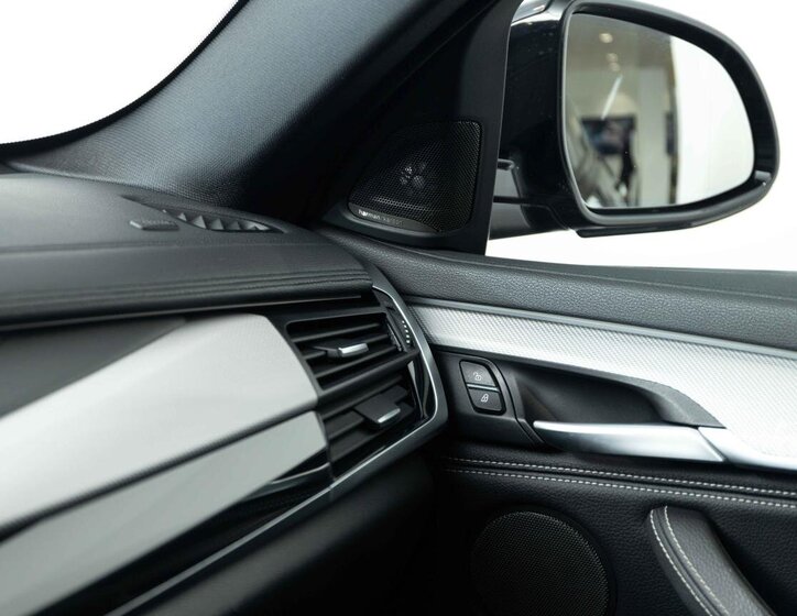 BMW X6 SUV 3,0 l 190 kw