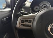 Mazda 2 12