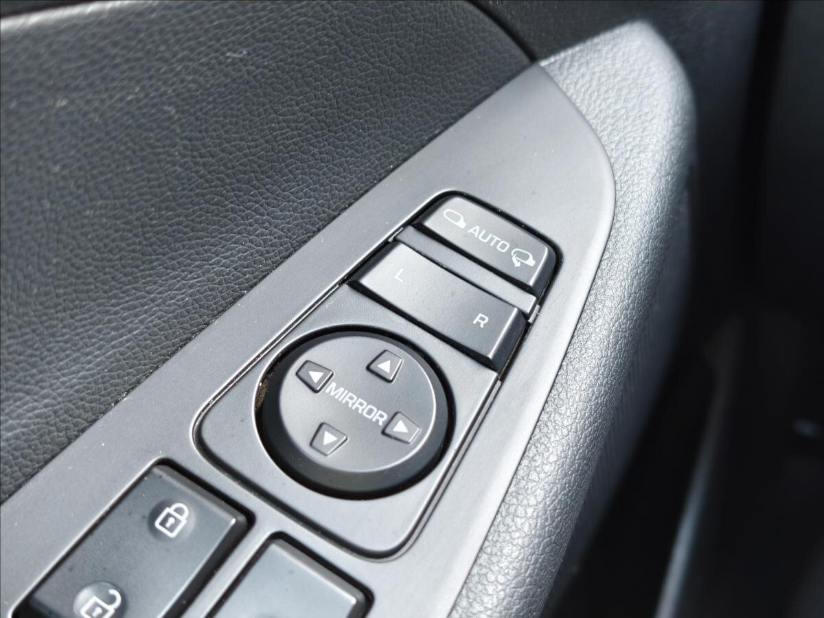 Hyundai Tucson SUV 1,7 l 85 kw