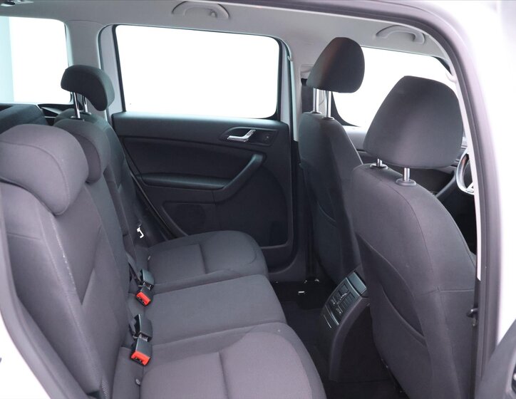 Škoda Yeti SUV / Terénní 1,4 l 90 kw