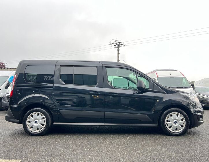 Ford Tourneo Connect 22