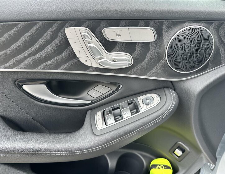 Mercedes-Benz GLC SUV / Terénní 2,0 l 145 kw