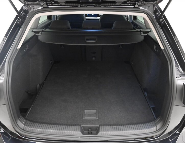 Volkswagen Golf Kombi 2,0 l 110 kw