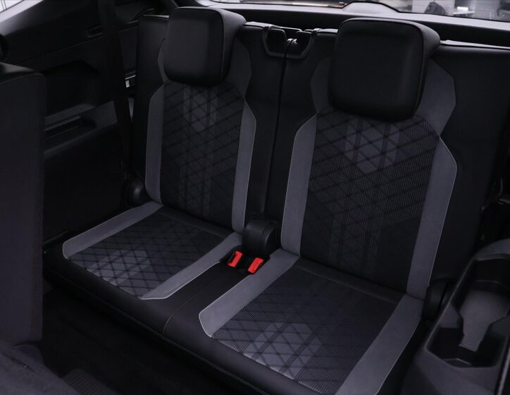 Volkswagen Tiguan Allspace SUV / Terénní 2,0 l 140 kw