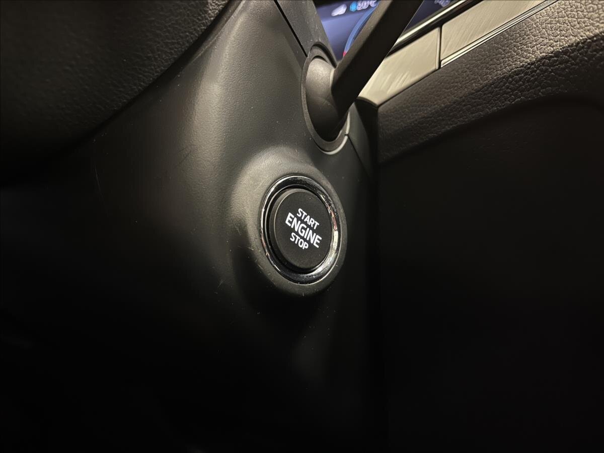 Škoda Superb Liftback 1,4 l 160 kw