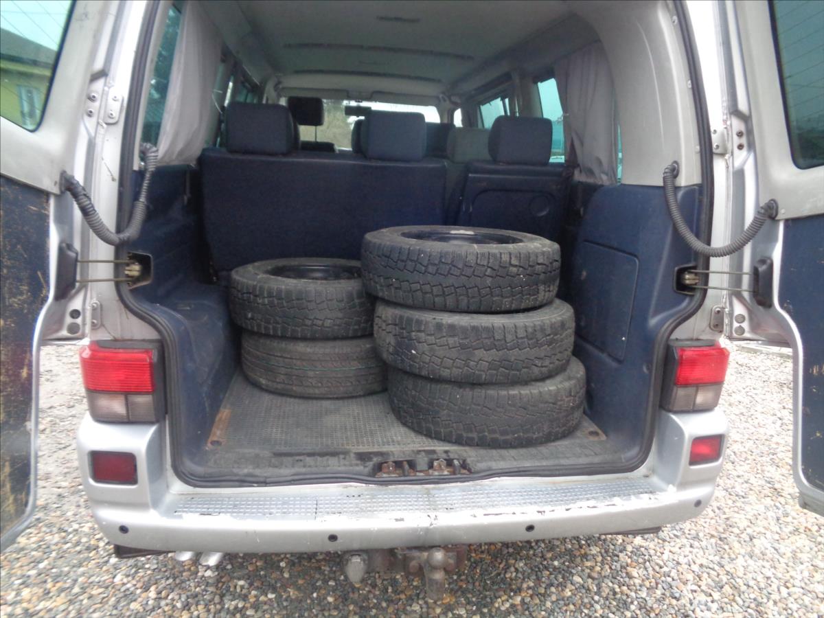 Volkswagen Caravelle