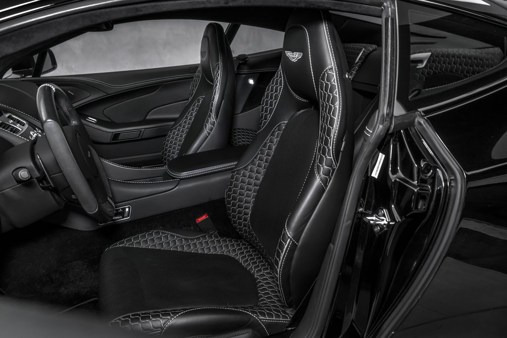 Aston Martin Vanquish