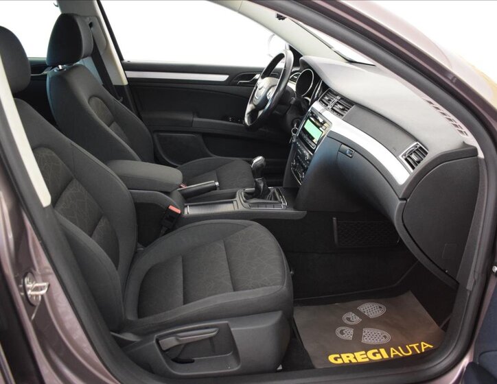 Škoda Superb Kombi 1,8 l 118 kw