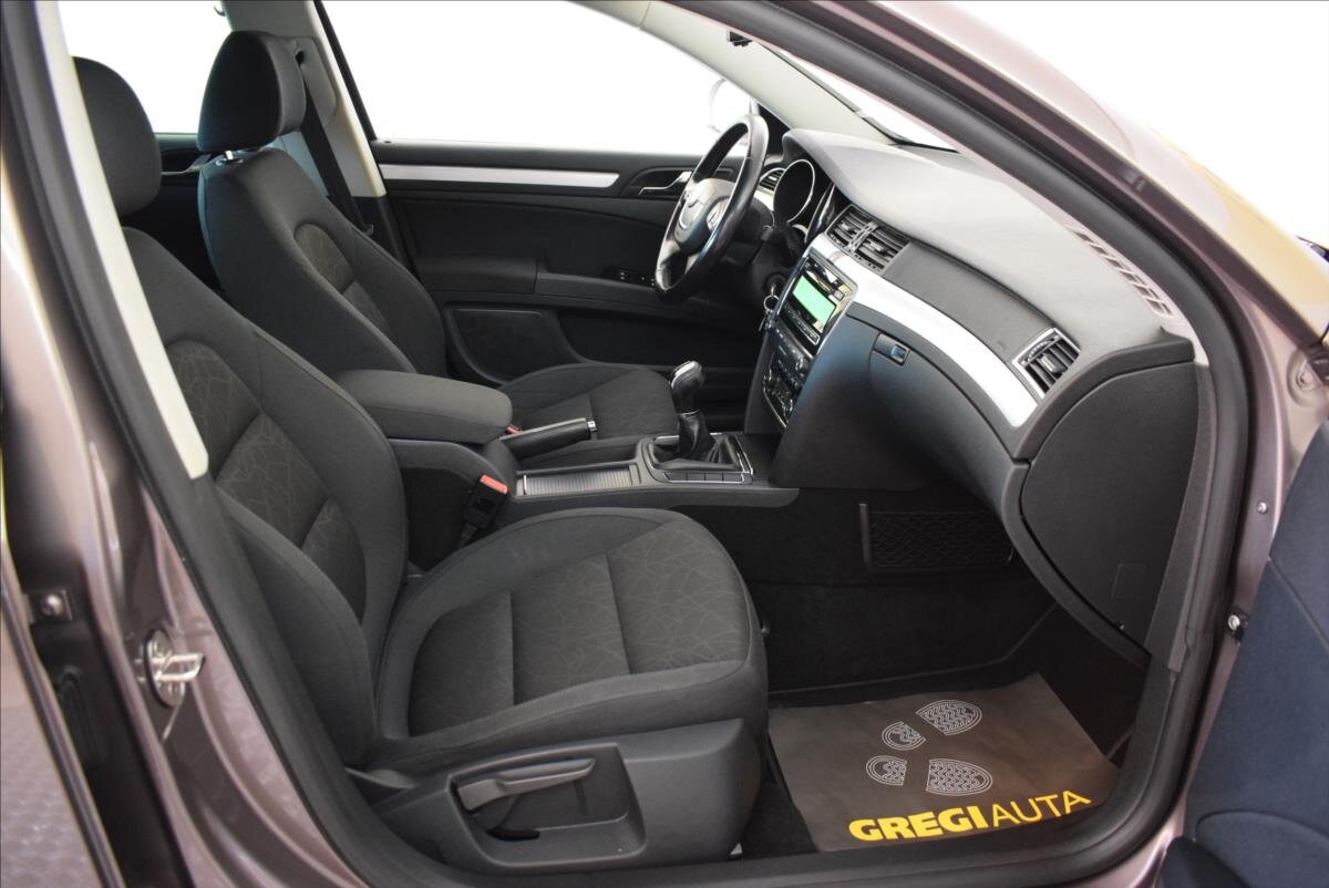 Škoda Superb Kombi 1,8 l 118 kw