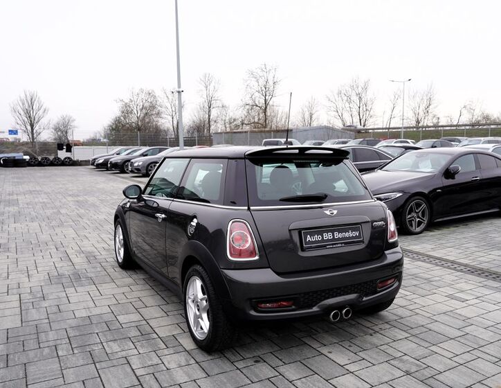 Mini Cooper S 4