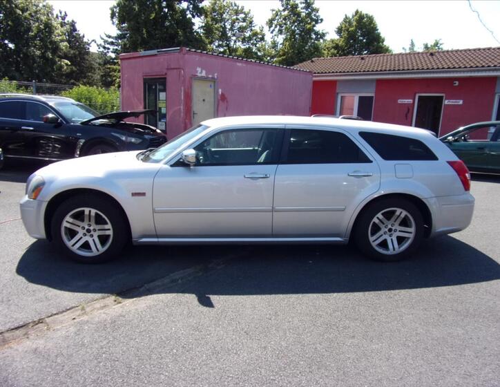 Dodge Magnum 6
