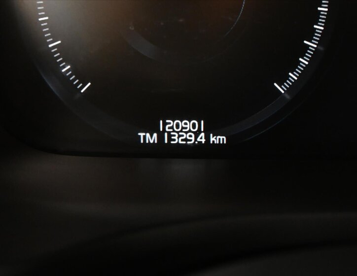 Volvo V60 Kombi 2,0 l 145 kw