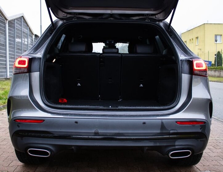 Mercedes-Benz GLA 20