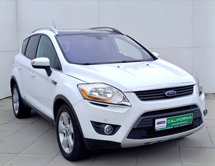 Ford Kuga SUV / Terénní 2,0 l 120 kw