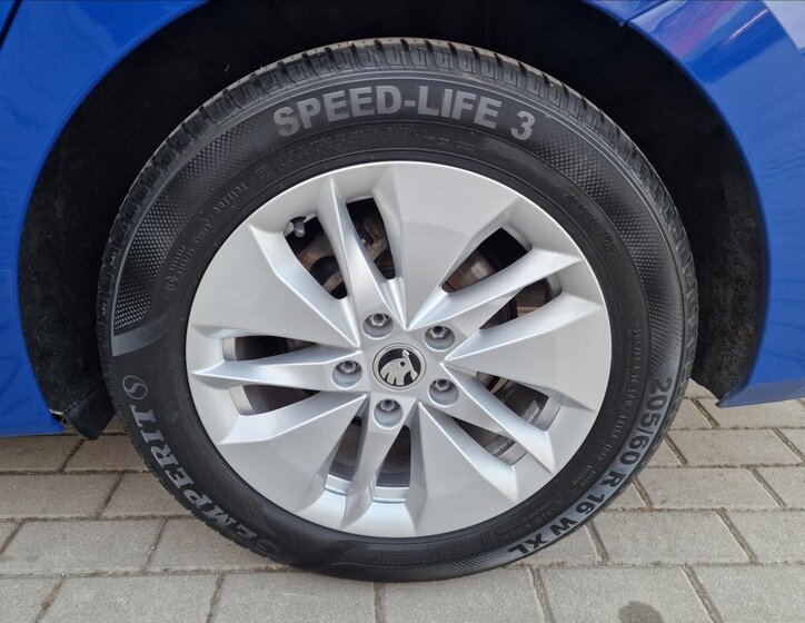 Škoda Octavia Kombi 2,0 l 85 kw