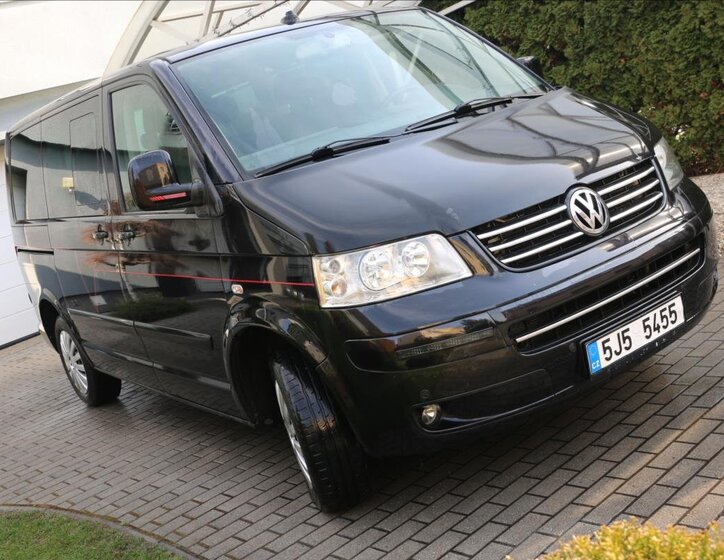 Volkswagen Multivan MPV 2,5 l 128 kw