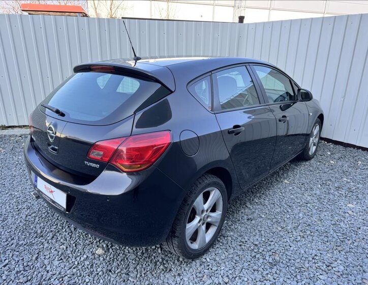 Opel Astra Hatchback 1,4 l 103 kw