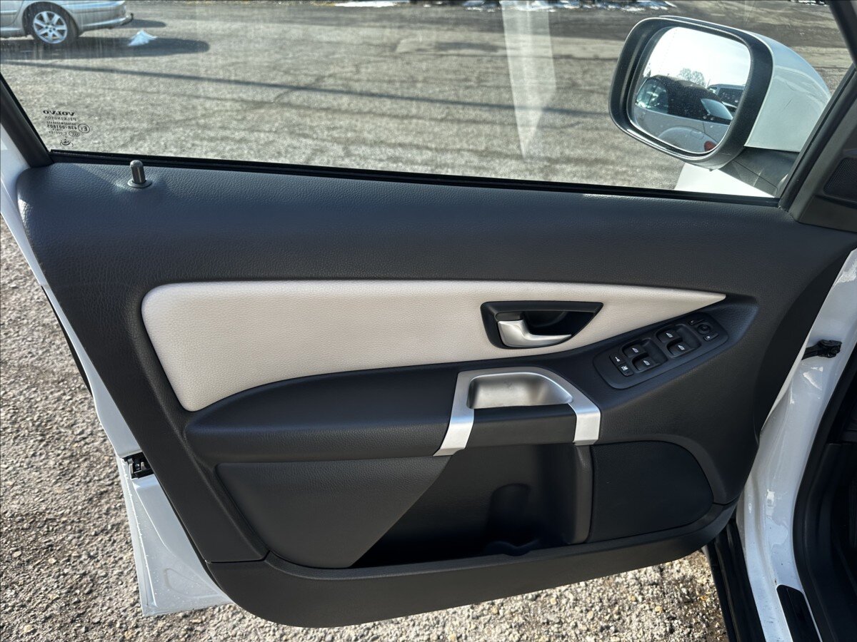 Volvo XC90 SUV / Terénní 2,4 l 136 kw