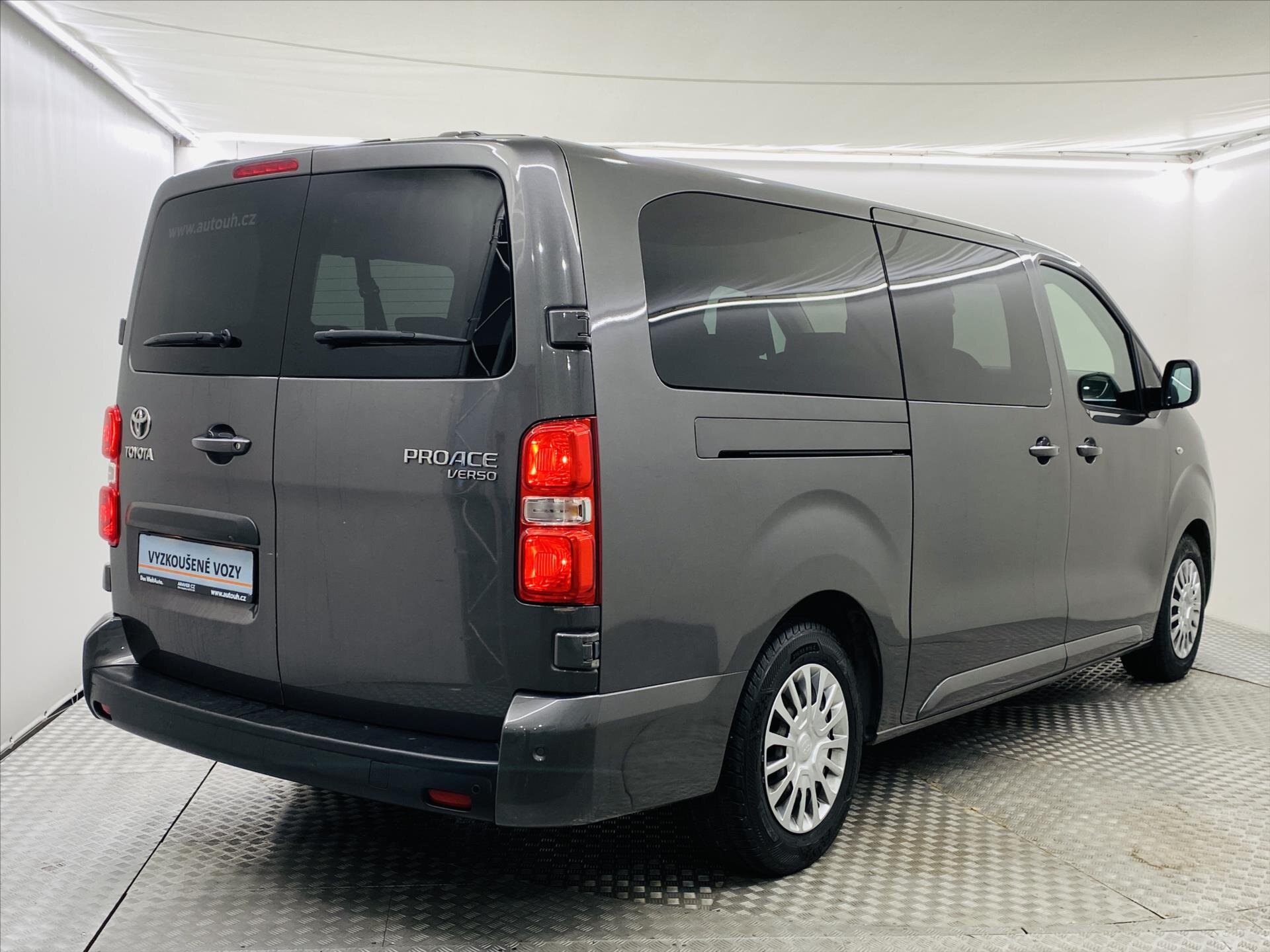 Toyota ProAce Verso Kombi 2,0 l 106 kw