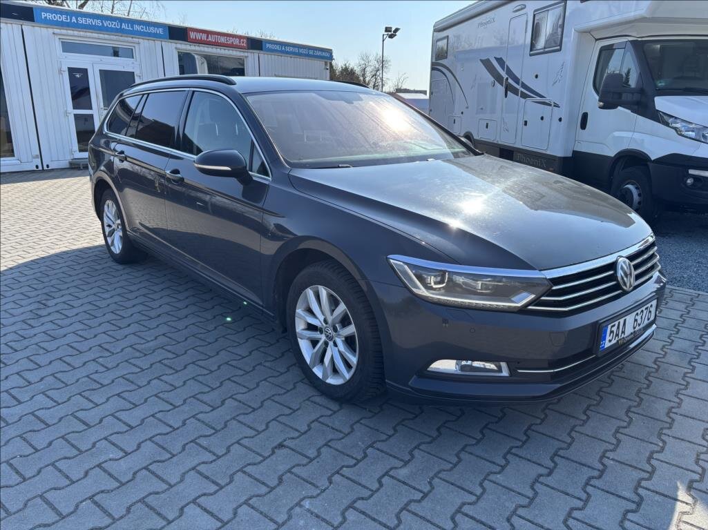 Volkswagen Passat Kombi 2,0 l 110 kw