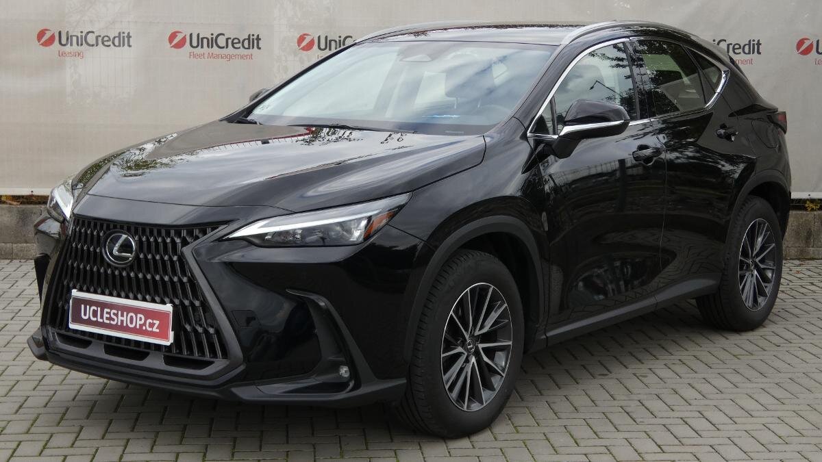 Lexus NX 350h SUV / Terénní 2,5 l 140 kw