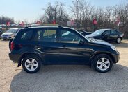 Toyota RAV4 SUV / Terénní 2,0 l 85 kw
