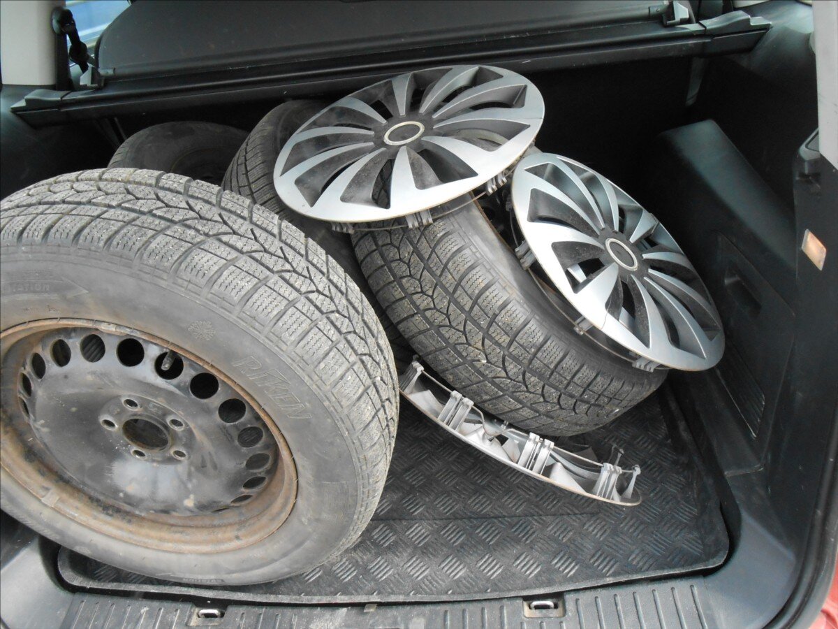 Ford S-MAX Kombi 2,0 l 107 kw